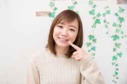 東京でラミネートベニア治療をするならどこがいい？ラミネートベニアはすきっ歯にも最適
